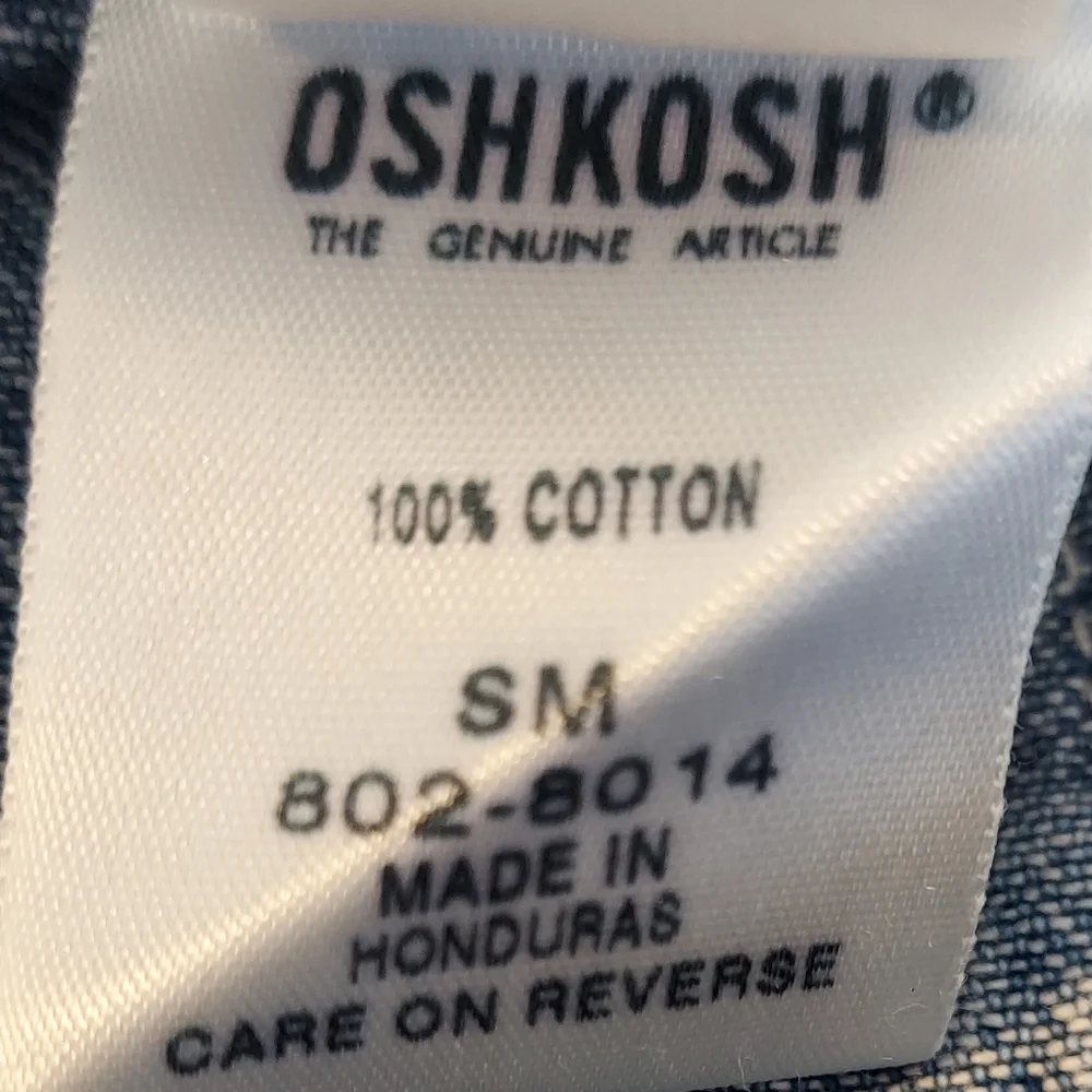 🎁10/$25- Classic Osh Kosh overall shorts, size 12 months